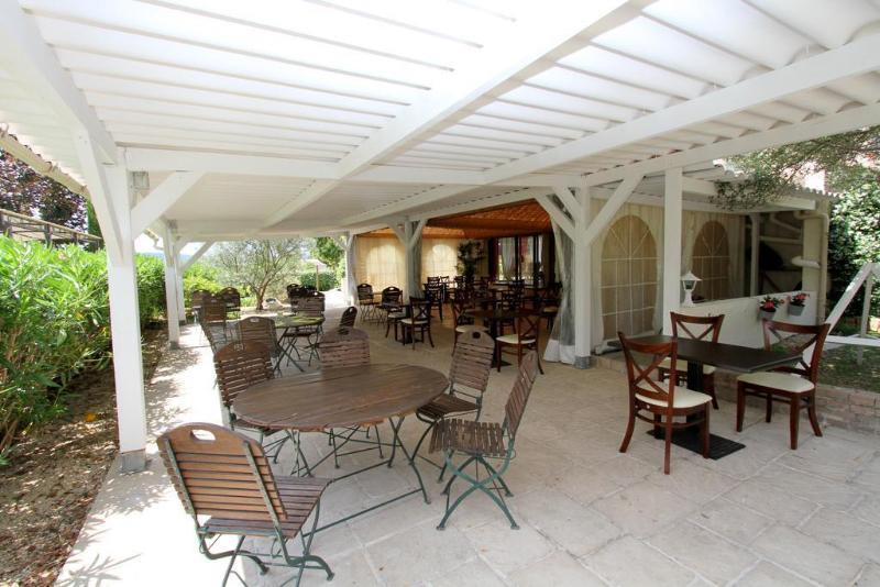 Auberge Des Pins ตูร์แรตส์ ภายนอก รูปภาพ