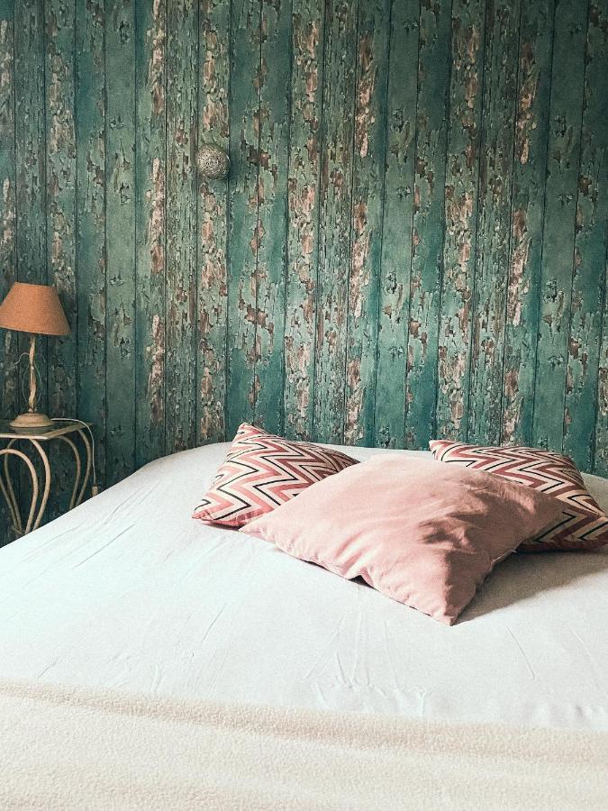 Auberge Des Pins ตูร์แรตส์ ภายนอก รูปภาพ