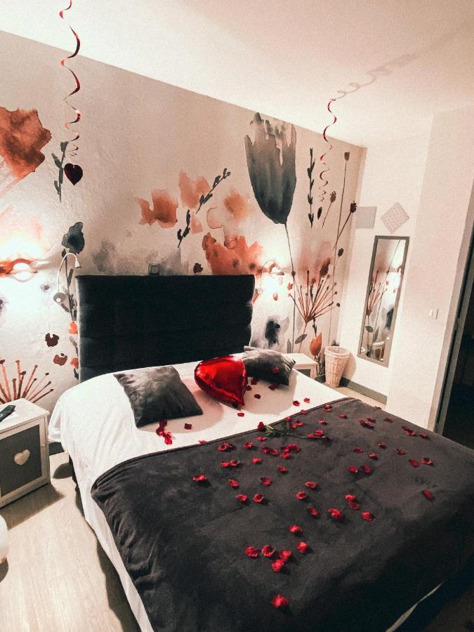 Auberge Des Pins ตูร์แรตส์ ภายนอก รูปภาพ